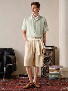 VeloEdit Khaki Color Men's Solid Folding Pleated Shorts, Woven, Camel, Suitable For Commuting In Summer Old Money & Pocket & Zipper, Basic & Boyfriend - Camel - View 2