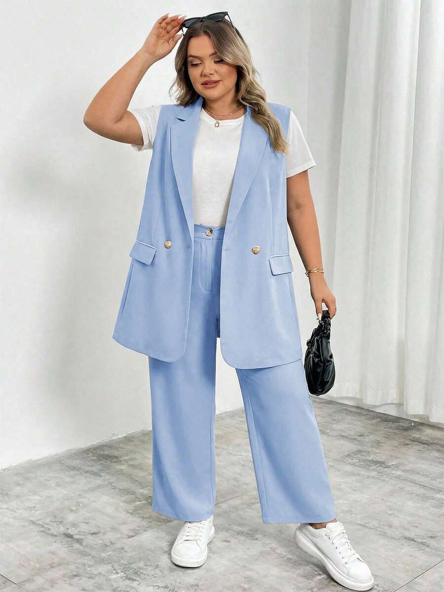 SHEIN CURVE+ 大码翻领双扣马甲西装外套,适合工作场合、毕业典礼、返校季、教师节等场合,秋冬季女装之选。 - 淺藍色 - 查看 1
