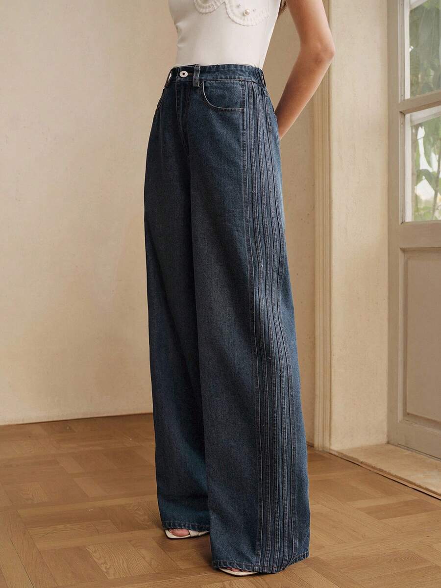 Women's Casual Blue Jeans With Stylish Side Stripe Design, Spring/Summer - Blue - View 1