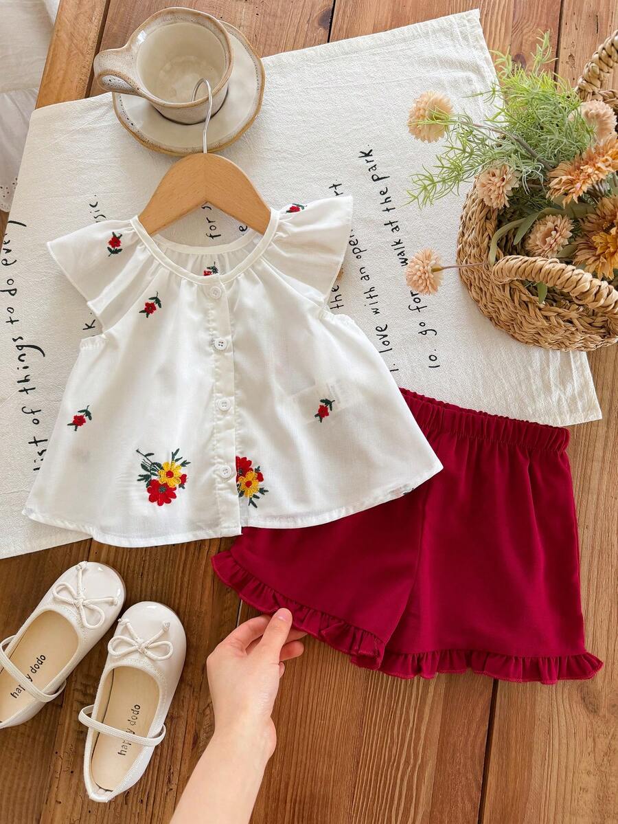 SHEIN LMoss Kids 新生女婴花卉刺绣图案短袖上衣和短裤套装，夏季 - 紅色 - 查看 1