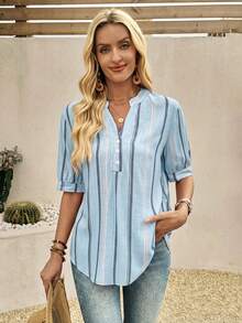 EMERY ROSE 休闲简约宽松V领七分袖女式衬衫，适合夏季穿着，是夏季外出穿搭的理想之选。这款衬衫飘逸灵动，款式可爱，是夏季女装的完美搭配。波点图案，清新可爱。 - 藍色 - 查看 3