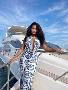 BamGleam 2pcs/Set Bohemian African Print Pleated Backless Spaghetti Strap Top And Elastic Waist Wide Leg Pants, Casual Beach Street Style Fashion For Spring/Summer - Blue and White - View 4