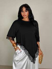 Rustia Plus Size Women Solid Color Lace Patchwork Casual T-Shirt - Black - View 1