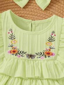SHEIN Playful Pals 女婴花卉刺绣荷叶边下摆优雅夏季连衣裙，适合派对和日常穿着 - 綠色 - 查看 5