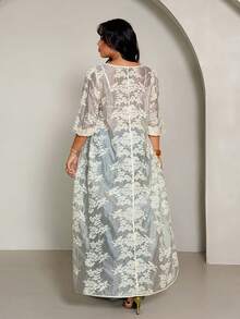Rustia Chemise transparente brodée, coupe-vent ample à l'avant court et à l'arrière long, tenue de sortie décontractée pour femmes, style bohème, tenues de plage ; Top poncho en tissu texturé avec broderie de dentelle, garniture florale aquarelle, style minimaliste décontracté pour les vacances, printemps été - Beige - Voir 2