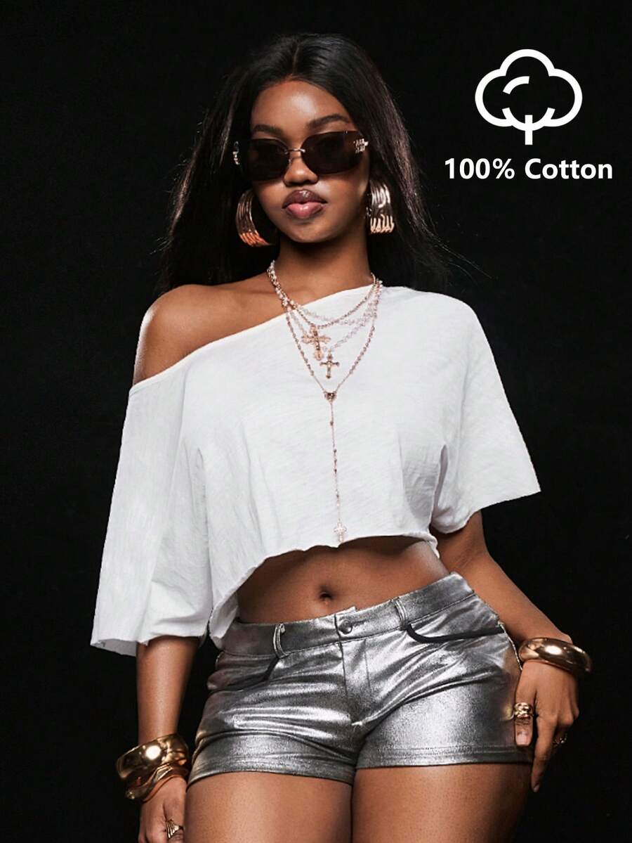 Vadaroq Camiseta corta con cuello asimétrico y estampado gráfico, ropa urbana chic de primavera/verano para uso diario con estilo Y2K - Blanco - Ver 1