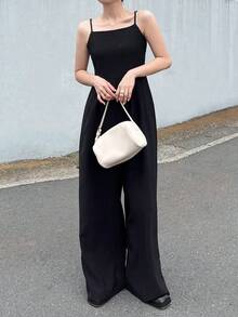 FRIFUL Bộ 2 món gồm áo lưới thắt nút phía trước và áo liền quần hai dây dành cho nữ. - màu đen - Xem 7