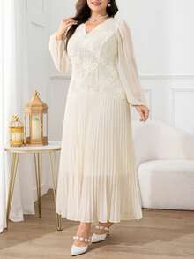 SHEIN CURVE+ Váy dài dáng chữ A màu mơ thanh lịch dành cho nữ cỡ lớn, cổ chữ V, tay phồng, gấu váy xếp ly, váy cưới màu trắng cổ điển. - Màu be - Xem 6