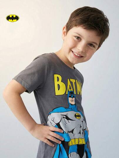 BATMAN X SHEIN 男童休闲卡通图案圆领宽松短袖T恤，适合夏季穿着