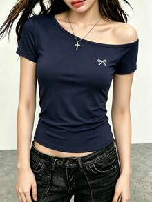 Rina Fox Women's Summer New Sexy Asymmetrical Shoulder Bowknot Embroidery Ruched Slim Fit Revealing Shoulder T-Shirt - Navy Blue - View 2