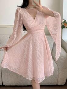 Feyla Women's Textured Overlap V-Neck Split Sleeve Elegant Short Dress - Pink - View 4