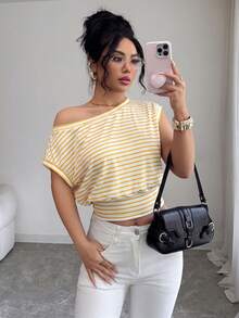Elenzga Asymmetric Waist Hem Oblique Shoulder Elegant Office Lady T-Shirt - Yellow - View 5