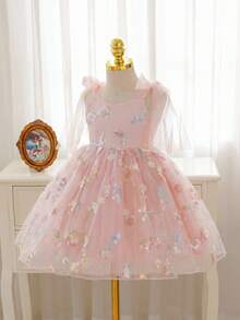 SHEIN Glamorique Kids 花童生日派对婚礼礼服，女童吊带薄纱蝴蝶结连衣裙，蝴蝶结肩部设计，刺绣薄纱蓬蓬裙，适合舞台表演、主持、参加派对或特殊场合、艺术照拍摄，四季皆宜。 - 粉色 - 查看 3