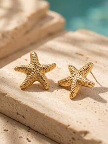 SHEIN Swim 1 Pair Of Stylish, Elegant, And Simple Resin Earrings Beach Accessories,Vacay Vibes Starfish Stud Earrings - Golden Three-dimensional Earrings - View 4