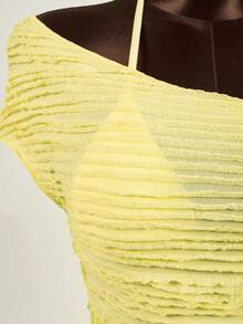 Zestiva Conjunto de playa de 3 piezas para mujer: Top de bikini triangular amarillo sólido con cuello de atar, Bottom con lazos laterales y camiseta asimétrica de hombro, traje de baño de tela especial - Amarillo - Ver 4