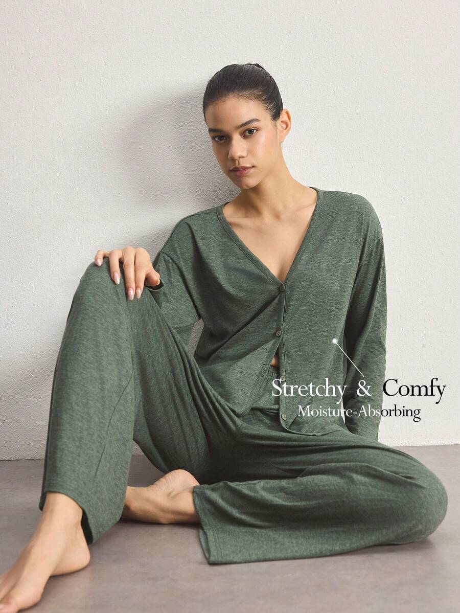 Ocili Minimalist Comfortable Collarless Soft Pajama Set For Women - Dark Green - View 1