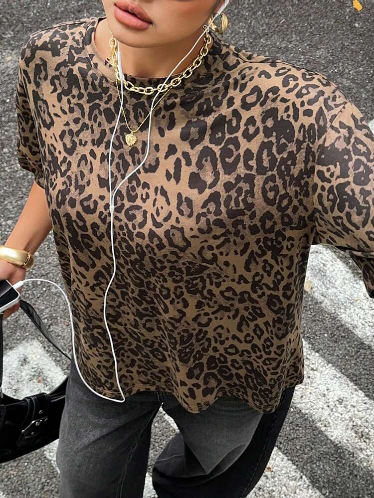 Dazy Plus Leopard Print Loose Fit Casual Plus Size T-Shirt For Women, Spring/Summer