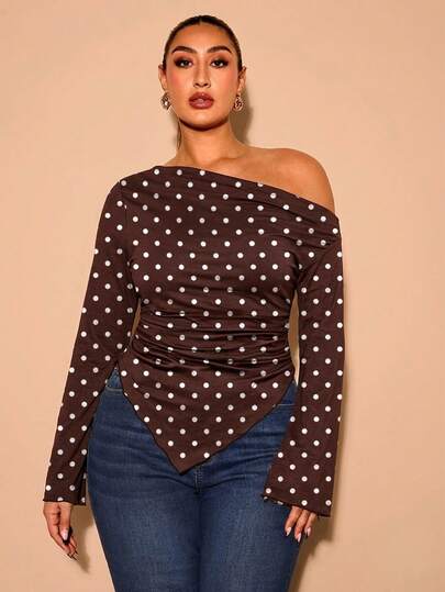 SHEIN BAE Plus Size Polka Dot Print Asymmetric Collar And Hem Long Sleeve T-Shirt