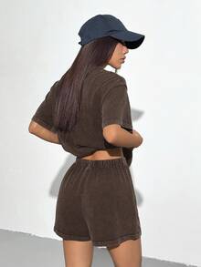 SHEIN EZwear 女士复古风T恤短裤两件套 - 棕色 - 查看 2
