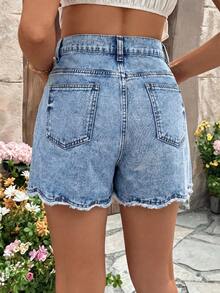 SHEIN Shorts Denim Maternos de Verão Casual, Férias e Trabalho com Barra Desfiada e Soltos, Traje de Carnaval de Verão, Casual Elegante Y2K, Chique, Festa, Casamento, Negócios Casuais, Praia, Formatura, Mulheres Casuais Maternos com Painéis Laterais Elásticos Desgastados para o Verão - Azul - Visão 2