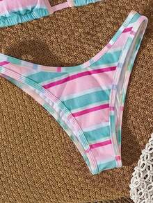 Bonvoyette Swim Vcay 优雅女士 2026 多色波点沙滩泳衣，清新撞色动物纹印花，超柔软塑形弹力罗纹针织挂脖三角比基尼套装，可调节系带挂脖比基尼上衣（带可拆卸胸垫），Y2K 美学高衩性感比基尼下装（撞色条纹图案）。 - 粉色 - 查看 9