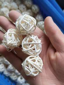 Đồ chơi bóng mây, bóng nhỏ 3cm cho vẹt dùng để nắm và gặm, đồ chơi mây đan thủ công cho vẹt. - gừng - Xem 8