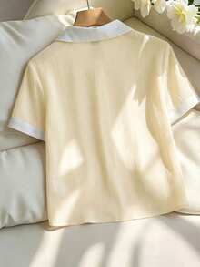 Franclia Áo kiểu nữ cỡ lớn màu hồng thanh lịch mới cho mùa hè, chất liệu chiffon, cổ trắng, dáng rộng, tay ngắn. Thích hợp cho mùa hè, lễ hội và các dịp nghỉ lễ. Đặc điểm nổi bật: cúc kim loại trang trí, kiểu dáng đa năng, cổ áo tương phản, dáng rộng, tay ngắn và vải xếp ly. Trang phục mùa tốt nghiệp, trang phục công sở thời trang, trang phục thường ngày năng động, trang phục chuyên nghiệp thành thị. - Màu be - Xem 2