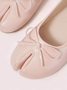 CUCCOO DOLLMOD WomenShoes Pink Round Toe Bow Classic Retro Style Split-Toe Pinch Shoes Flat Shoes Hollow Heel Basic Commuter Style Street Style - Pink - View 5
