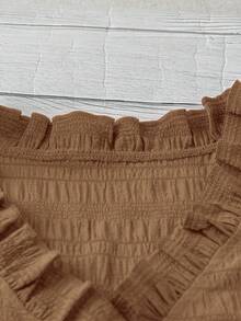 Linhara 大码女式纯色纹理V领短袖休闲常规衬衫，适合外出、度假、夜店等场合 - 棕色 - 查看 3