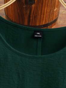 Linhara Plus Size Women Solid Color Round Neck Casual Sleeveless Shirt - Dark Green - View 5