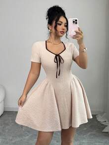 Auvina Đầm công sở dáng xòe, thắt eo bằng vải dệt kim màu mơ dành cho nữ cỡ lớn, thanh lịch và tôn dáng cho mùa xuân/hè. - Màu be - Xem 6