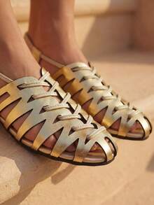 Swim Chiccia 女士时尚休闲编织镂空透气罗马平底凉鞋 - 金色 - 查看 4