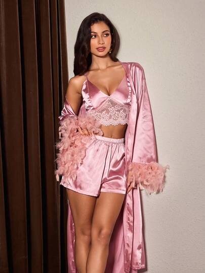 Slumberist 3件套女士缎面吊带短裤睡袍套装，性感蕾丝修身吊带，奢华仿毛皮饰边超大袖睡袍套装