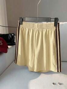 Comfortcana Quần short nữ cạp chun phối màu, kiểu dáng thường ngày đa năng, thích hợp mặc hàng ngày. - Màu vàng - Xem 5
