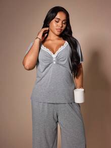 Lazeform Button Decor Pleated Design Minimalist Plus Size Pajama Set - Grey - View 4