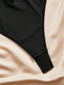 Charlaine Bộ jumpsuit ren đen cổ chữ V sâu gợi cảm dành cho nữ, không gọng, ôm sát thoải mái, không xuyên thấu. - màu đen - Xem 12