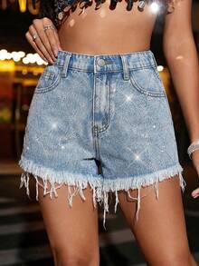 Quần short denim màu xanh nhạt ôm sát, đính đá lấp lánh họa tiết kim cương, có tua rua, dành cho bé gái. - Rửa nhẹ - Xem 5