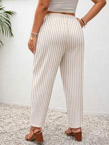 SHEIN Frenchy Quần nữ cỡ lớn kẻ sọc có dây rút ở eo và túi, kiểu dáng thường ngày. - Nhiều màu - Xem 2