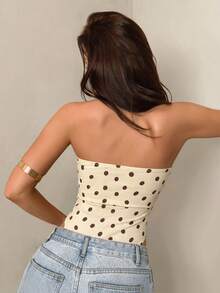 SHEIN Glamour Bodysuit nữ phong cách vintage sexy màu be, không dây, cổ V sâu xẻ rãnh, dệt gân, hở lưng, ôm sát, cắt cao, kiểu tube top Y2K, hở vai, ôm eo, casual mặc hàng ngày, đi club Ibiza, đi chơi đêm, streetwear, phối cùng quần jeans, đồ lót, tối giản, thanh lịch, retro, dễ phối đồ, basic, định hình vóc dáng, mùa hè - Vàng nhạt - Xem 2