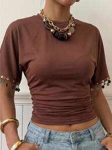 SHEIN EZwear 女士咖啡棕色袖口流苏硬币装饰修身短款针织T恤，适合休闲外出、度假和休闲场合。 - 咖啡棕 - 查看 10