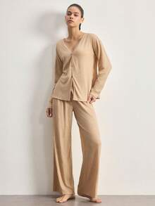Ocili Minimalist Comfortable Collarless Soft Pajama Set For Women - Yellow - View 5