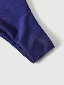ROMWE Avant 2 pezzi Set da spiaggia di moda da donna, colore unito, top corto senza spalline e pantaloni con lacci laterali, decorazione con perle, elegante per San Valentino, festa in spiaggia, vacanza estiva, bikini sexy con schiena scoperta - Blu Navy - Visualizzare 4