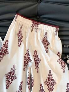 GlowEve Women's Floral Print Loose Wide Leg Pants, Suitable For Vacation - Burgundy - View 3
