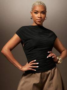 Áo lưới cổ thuyền xếp ly, lót toàn bộ - màu đen - Xem 2