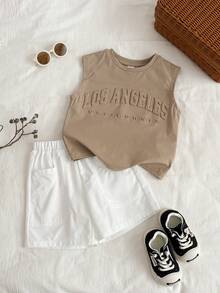 SHEIN Set de 2 piezas Conjunto de chaleco y camiseta casual de moda para niño pequeño, top de punto sin mangas con estampado 3D elegante y pantalones cortos cargo blancos, conjunto de ropa para niño pequeño - Caqui - Ver 5
