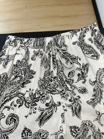 GlowEve CURVE Quần dài nữ cỡ lớn kiểu dáng vintage rách rưới, thêu họa tiết, chất liệu vải có họa tiết, thời trang xuân/hè, ống rộng in họa tiết, phù hợp cho mùa tựu trường, lễ tốt nghiệp, ngày Valentine, lễ hội âm nhạc, ngày của Mẹ, Halloween, Lễ Tạ ơn, Lễ Phục sinh, ngày Quốc khánh, dạ hội, hẹn hò, tiệc tùng, đám cưới, hoạt động ngoài trời.