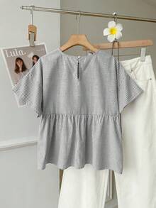 SHEIN EZwear Áo sơ mi nữ kẻ sọc cổ tròn dệt kim kiểu dáng thường ngày - Đen và trắng - Xem 2