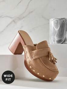 SHUZIA Women's Wide-Fit Slip-On Platform Mules With Rivets Decors - Beige - View 1