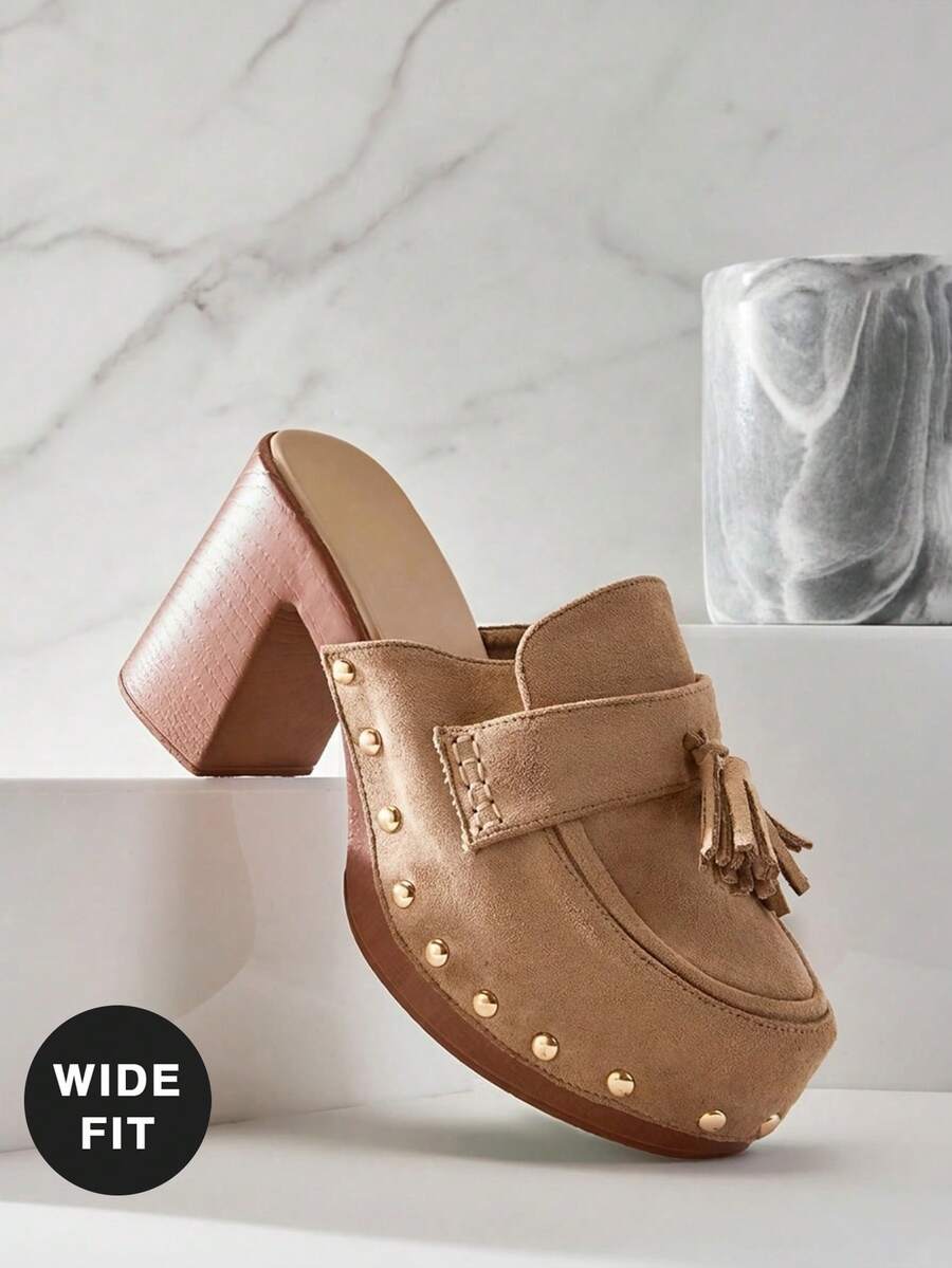 SHUZIA Women's Wide-Fit Slip-On Platform Mules With Rivets Decors - Beige - View 1