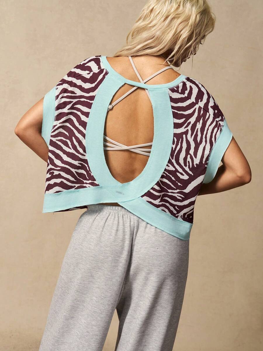 VARSIVA Camiseta de manga corta con espalda recortada con estampado de cebra para mujer - Multicolor - Ver 1